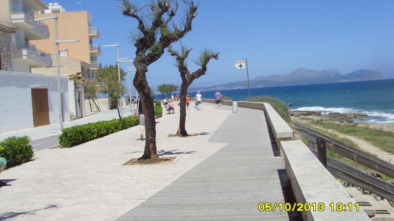 Weg vom Hotel zum Markt am Freitag  The Sea Hotel by Grupotel - Adults only