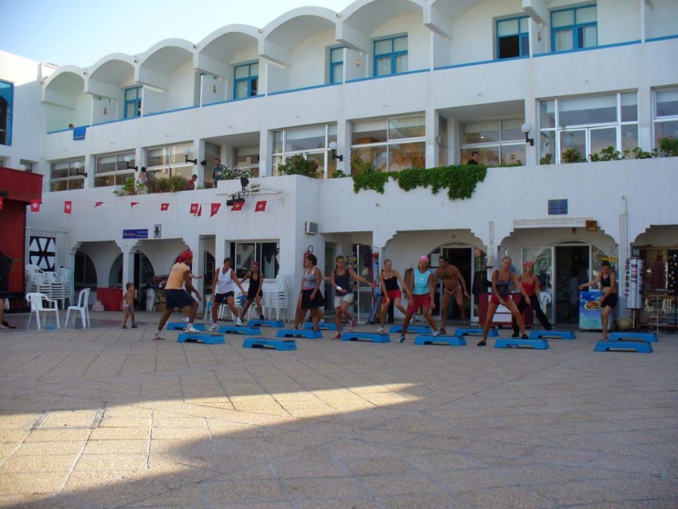 stepaerobic Hotel Coralia Jawhara Palm Beach