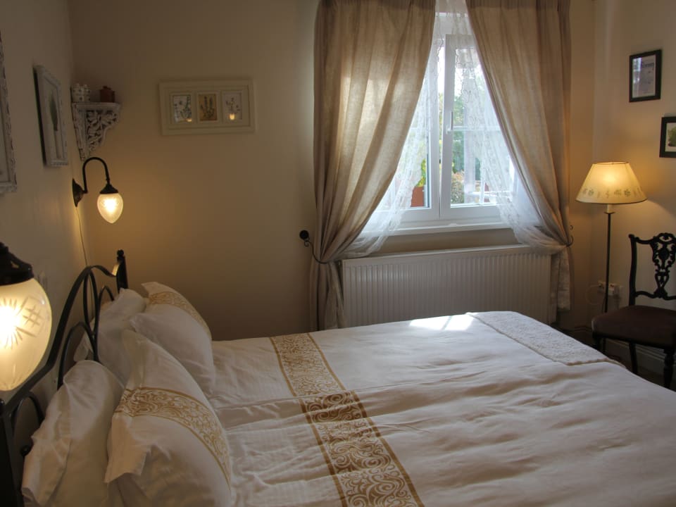 Zimmer Gästehaus No. 31 im Rosengarten