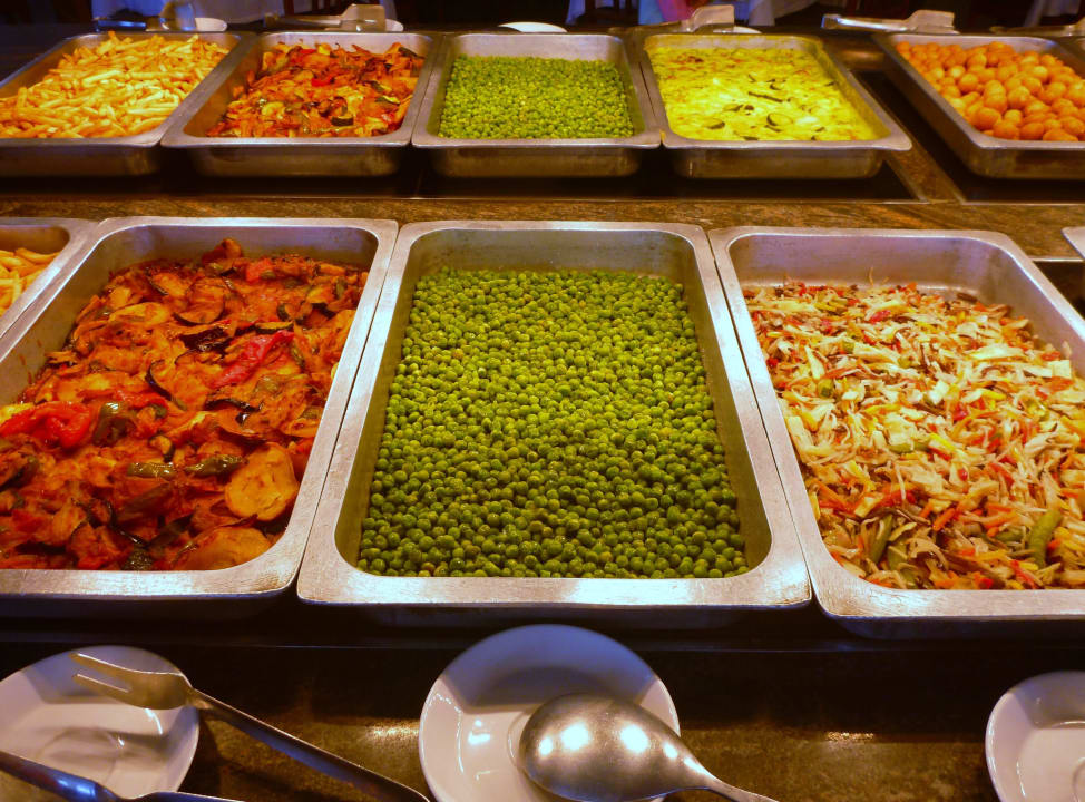 Teile des reichhaltigen Mittagsbuffets NYX Hotel Ibiza - adults only