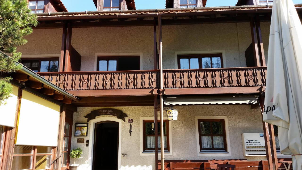 Eingangsbereich Waldpension Jägerstüberl