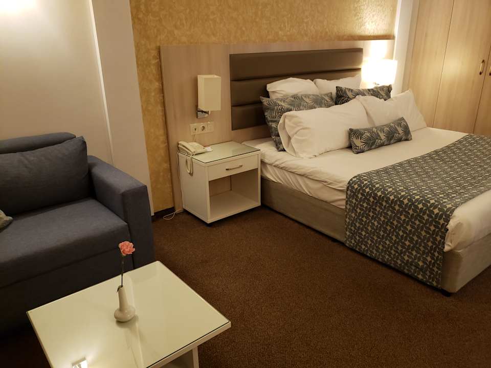 Zimmer Sunny Dream Family Apartment