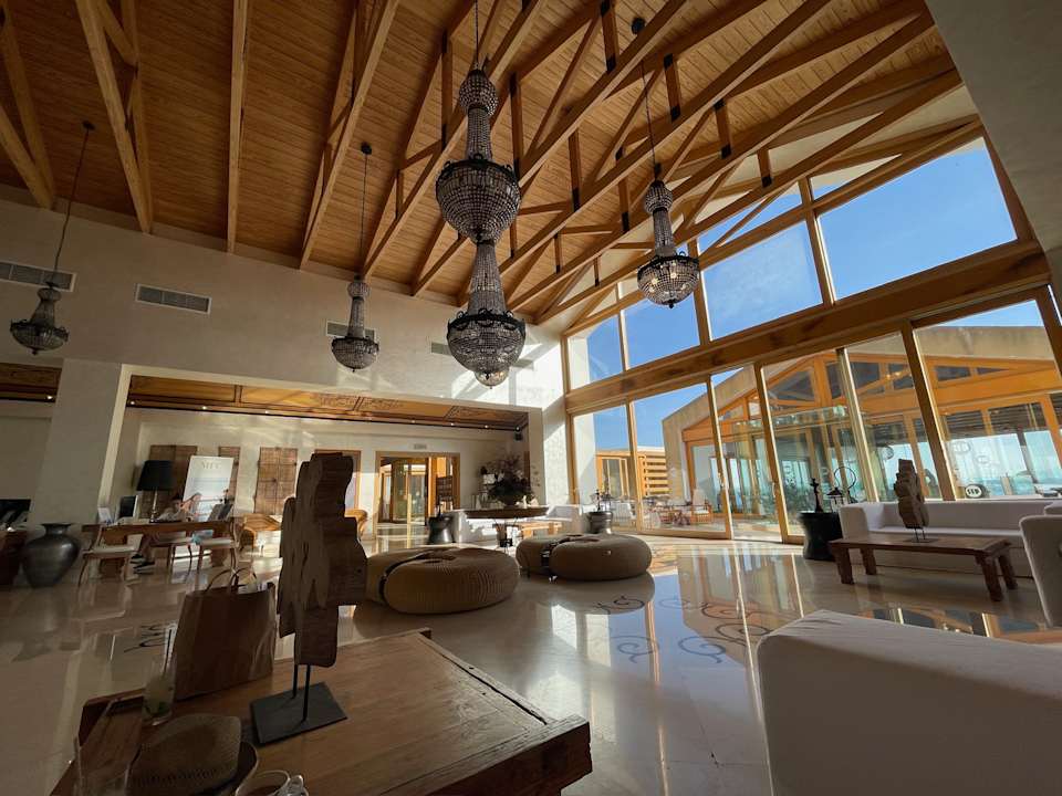 Lobby Mitsis Selection Blue Domes