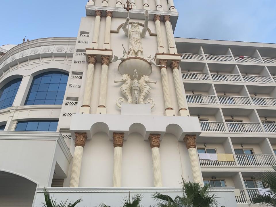 Außenansicht Oz Hotels Sui Resort