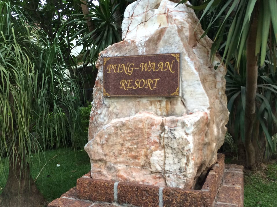 Eingang Pung-Waan Resort & Spa Kwai Yai