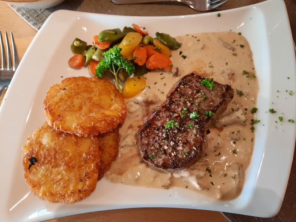 Gastro 1. Bier & Wohlfühlhotel Gut Riedelsbach