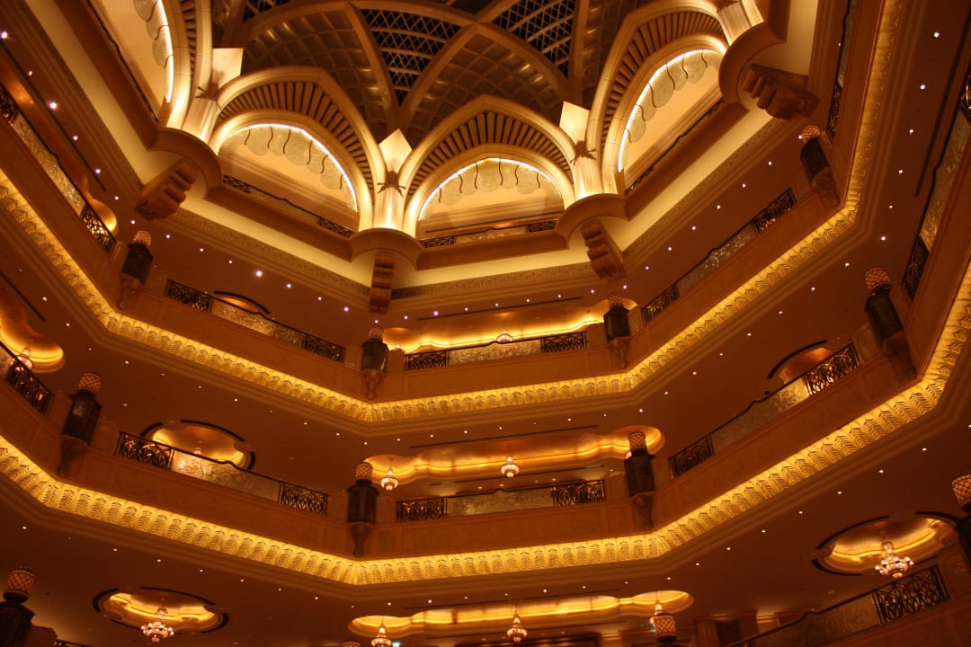 Die 70 Meter hohe Kuppel Emirates Palace Mandarin Oriental