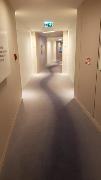 Korytarz DoubleTree by Hilton Hotel Wroclaw