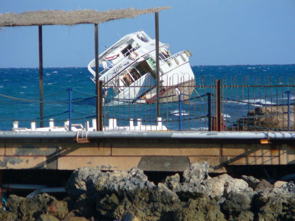 Kleiner Titanic Pickalbatros Dana Beach Resort - Hurghada