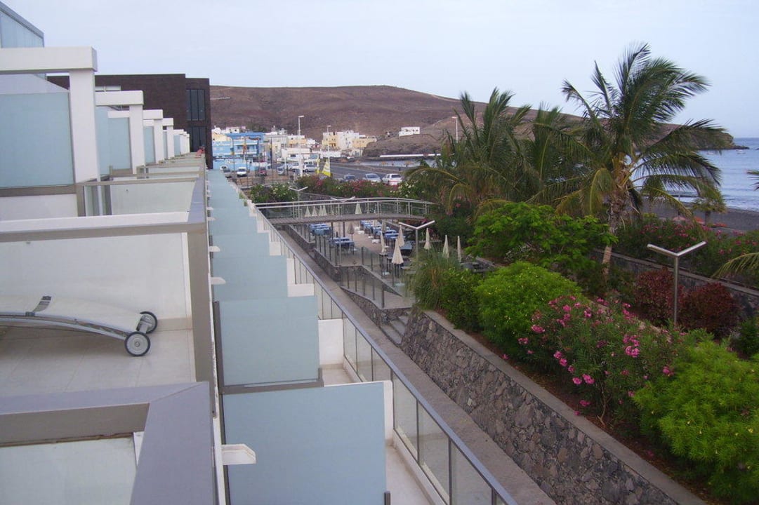 Ausblick vom Balkon, Richtung Tarajalejo R2 Bahía Playa Design Hotel & Spa - Adults Only