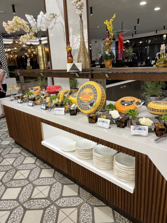 Gastro Jacaranda Luxury Resort