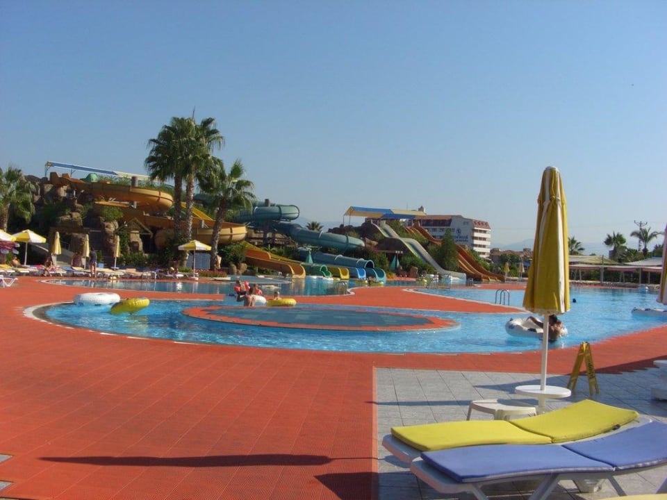 Aquapark VONRESORT Golden Beach