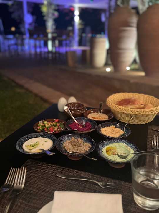Gastro Fort Arabesque - The West Bay