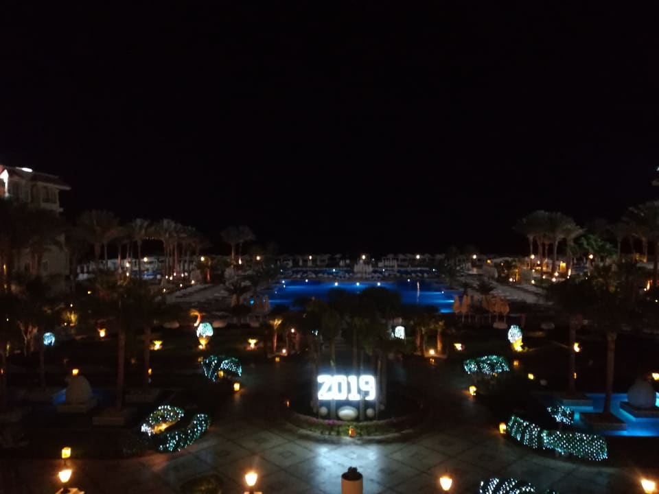 Ausblick Premier Le Reve Hotel & Spa