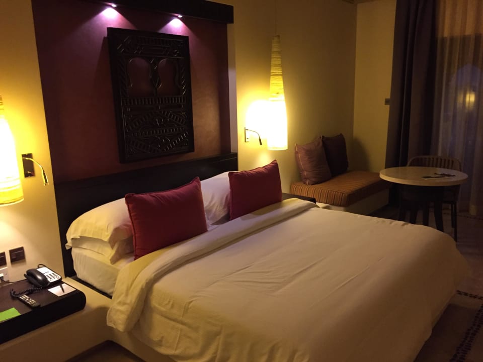 Stilvoll eingerichtet Salalah Rotana Resort