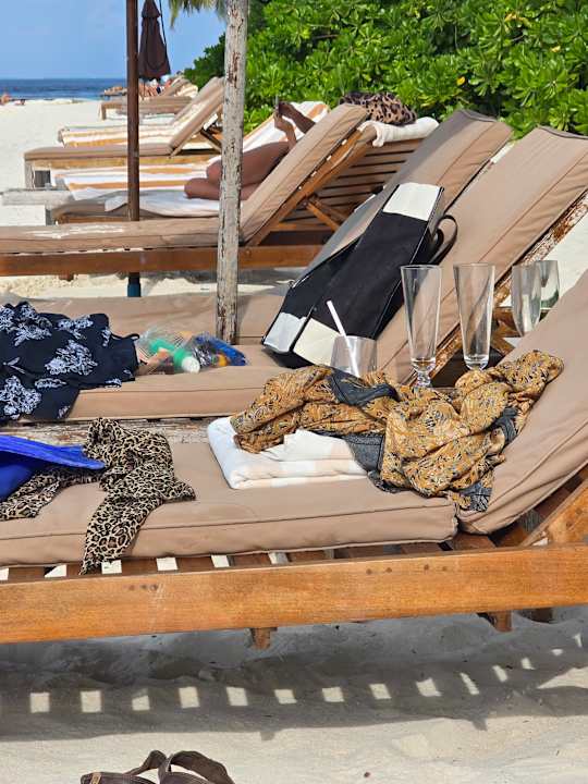 Strand Lily Beach Resort & Spa