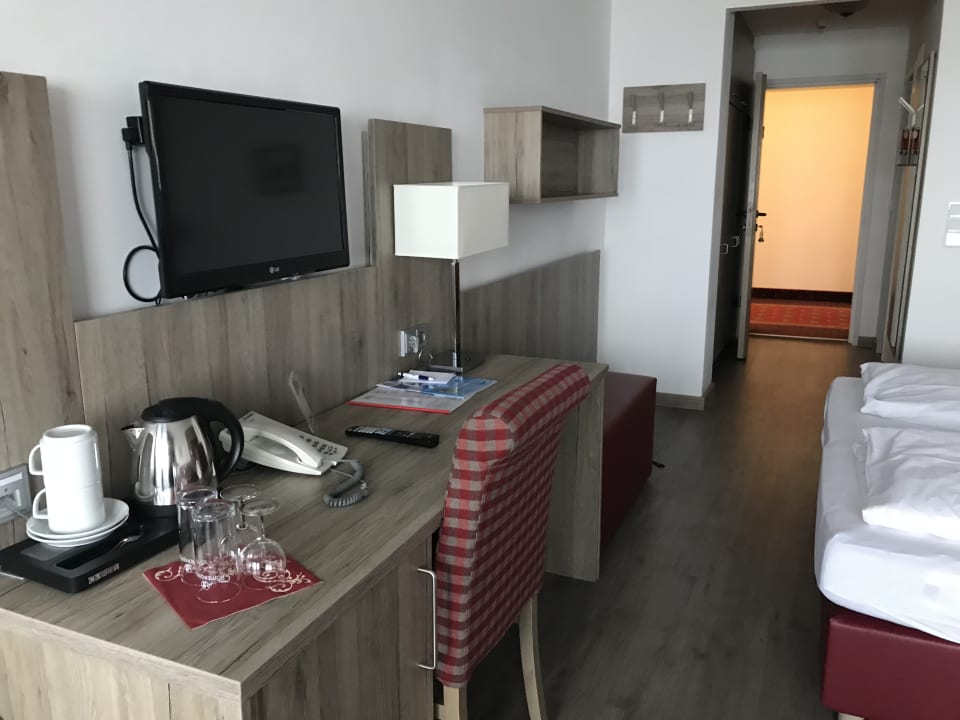 Doppelzimmer mit Seeblick Hotel Bellevue am See