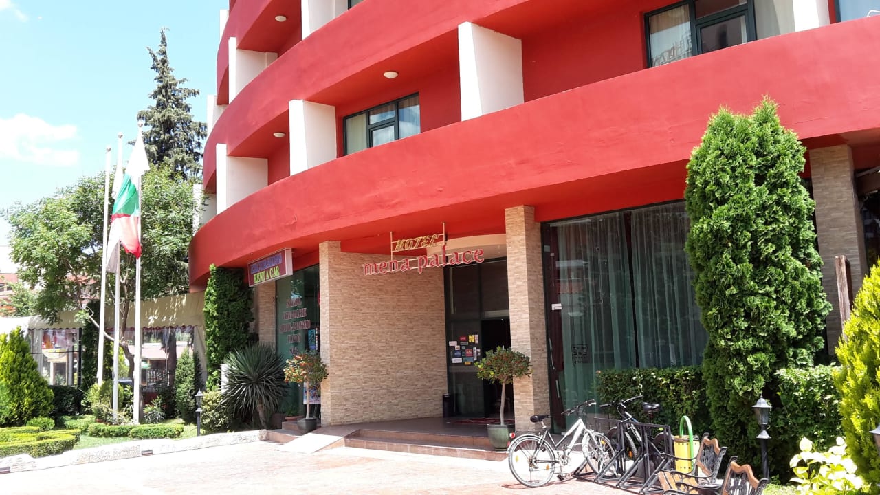 Eingangsbereich des Hotels Hotel Mena Palace