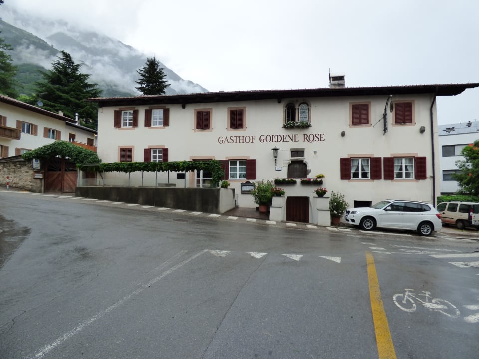 Außenansicht Gasthof Goldene Rose