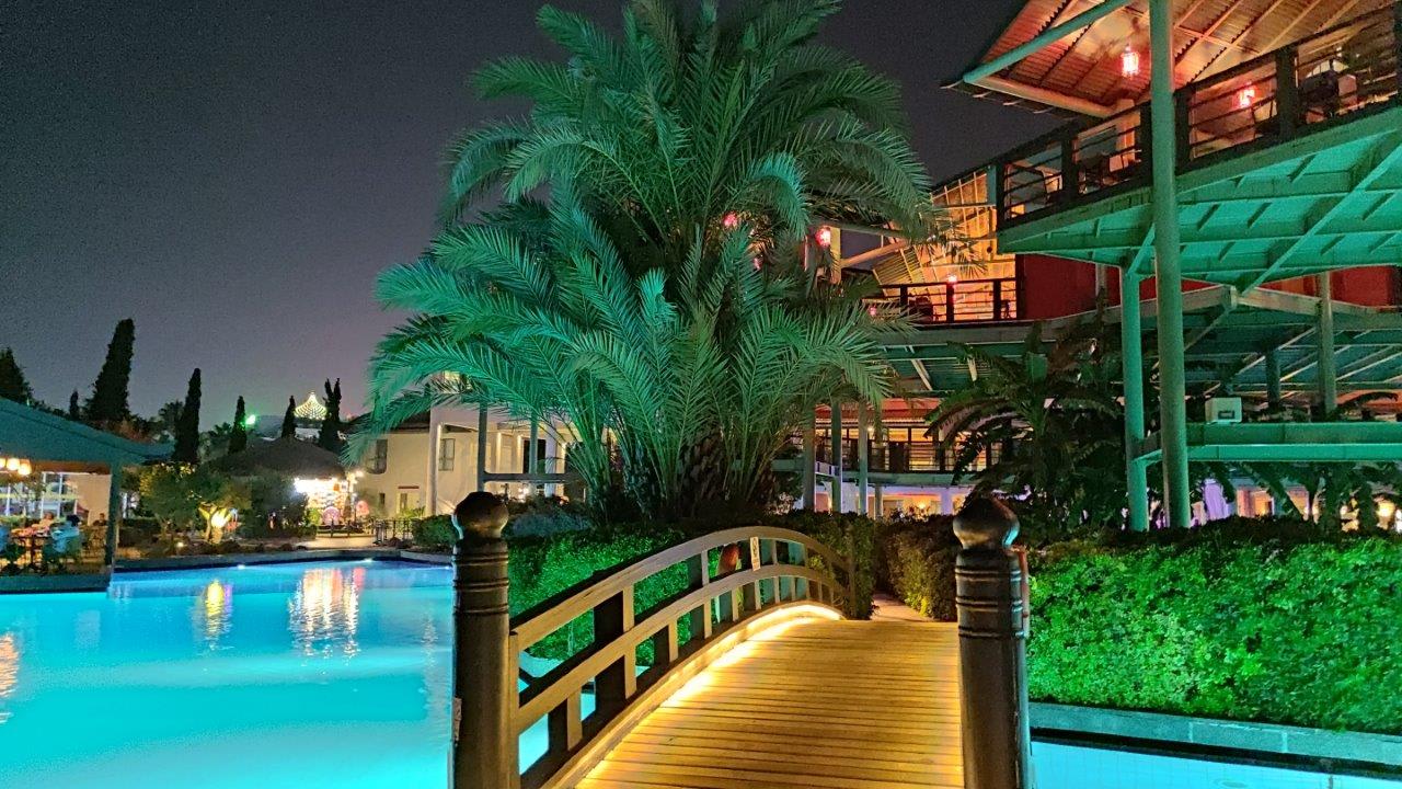 Pool Limak Lara Deluxe Hotel & Resort