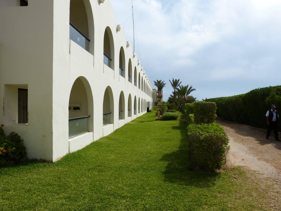Zimmerfront Richtung Osten Sentido Djerba Beach