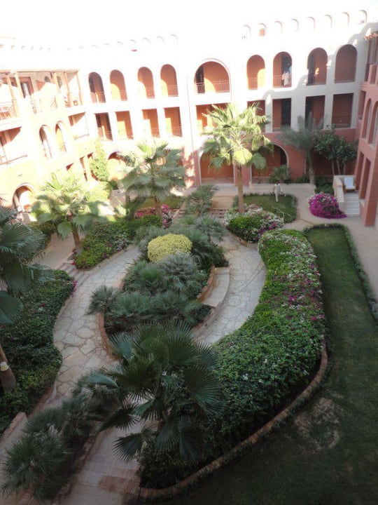 Innenhof Hotel Three Corners Ocean View prestige - Adults only