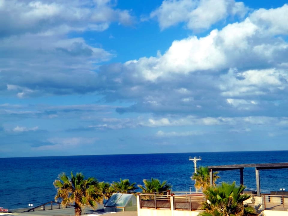 Ausblick vom Zimmer 246 Hotel Aphrodite Beach Club