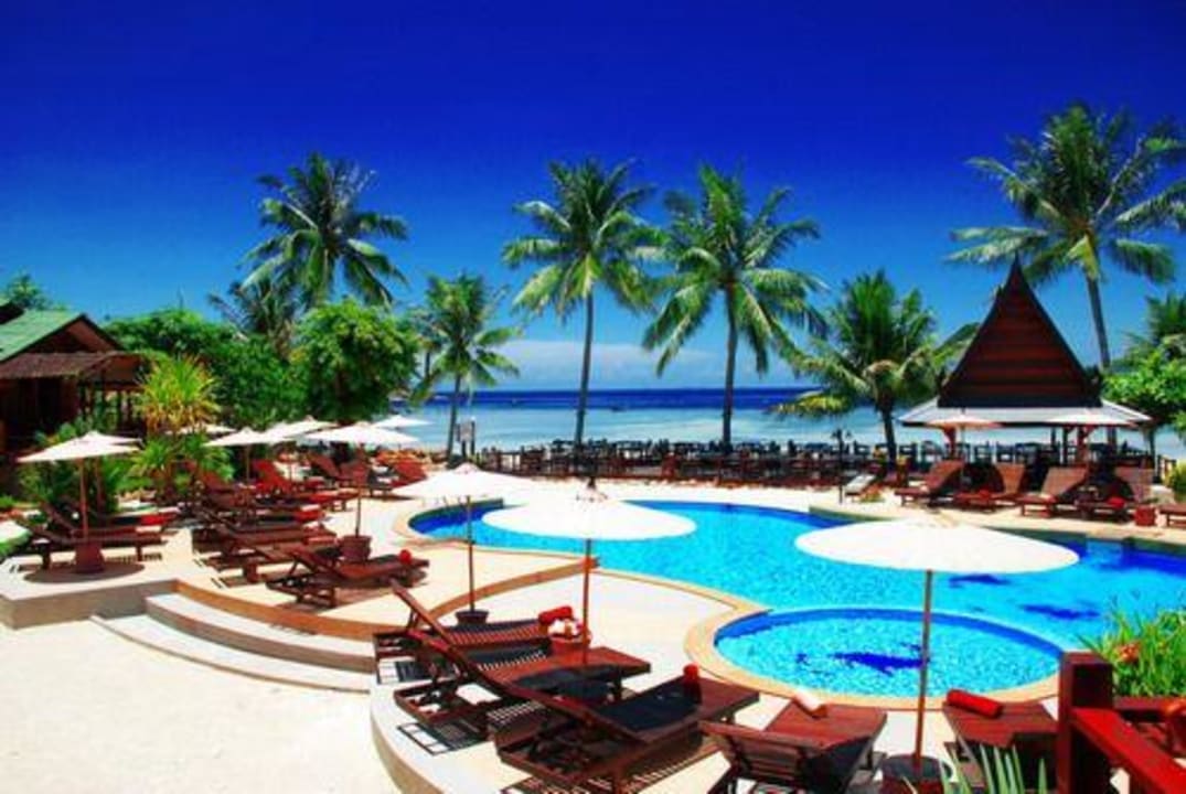 Pool facilities Villa cha cha
