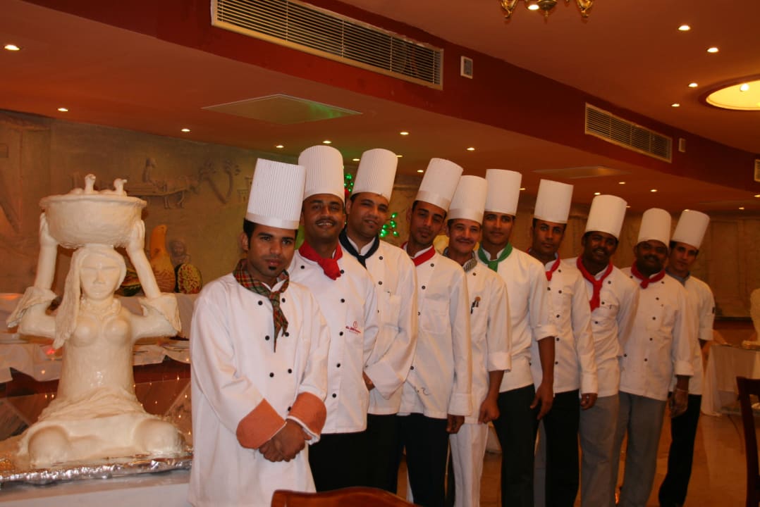 Die Köche Three Corners Happy Life Beach Resort