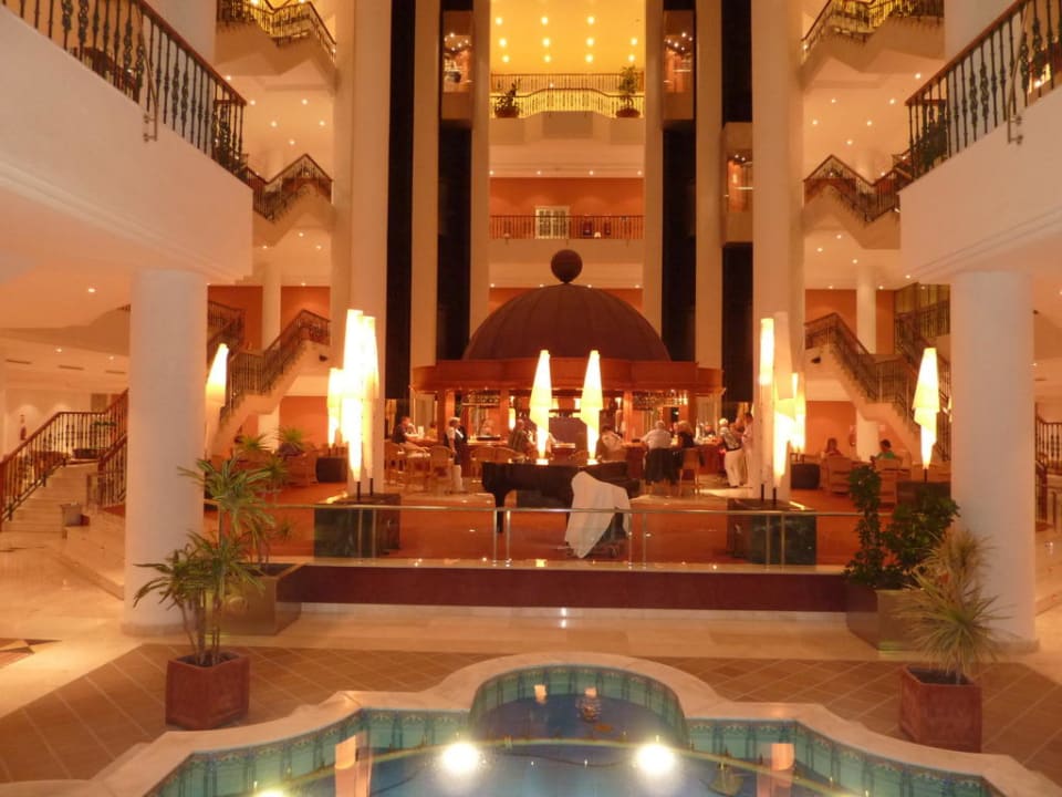 Hotelhalle mit schöner Bar SBH Hotel Costa Calma Palace