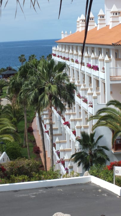 Linksseitiger Blick Hotel Riu Palace Tenerife