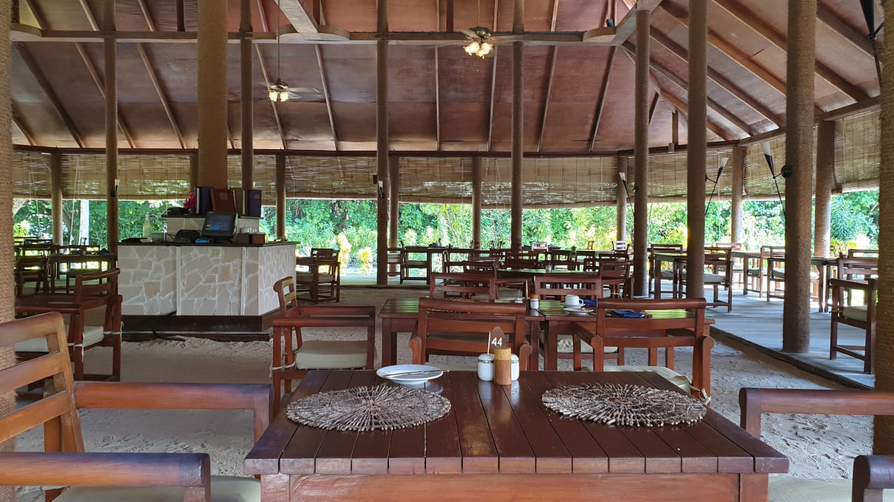 Gastro Filitheyo Island Resort