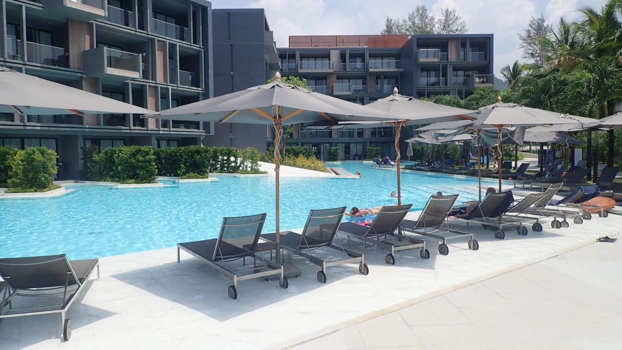 Pool La Vela Khao Lak