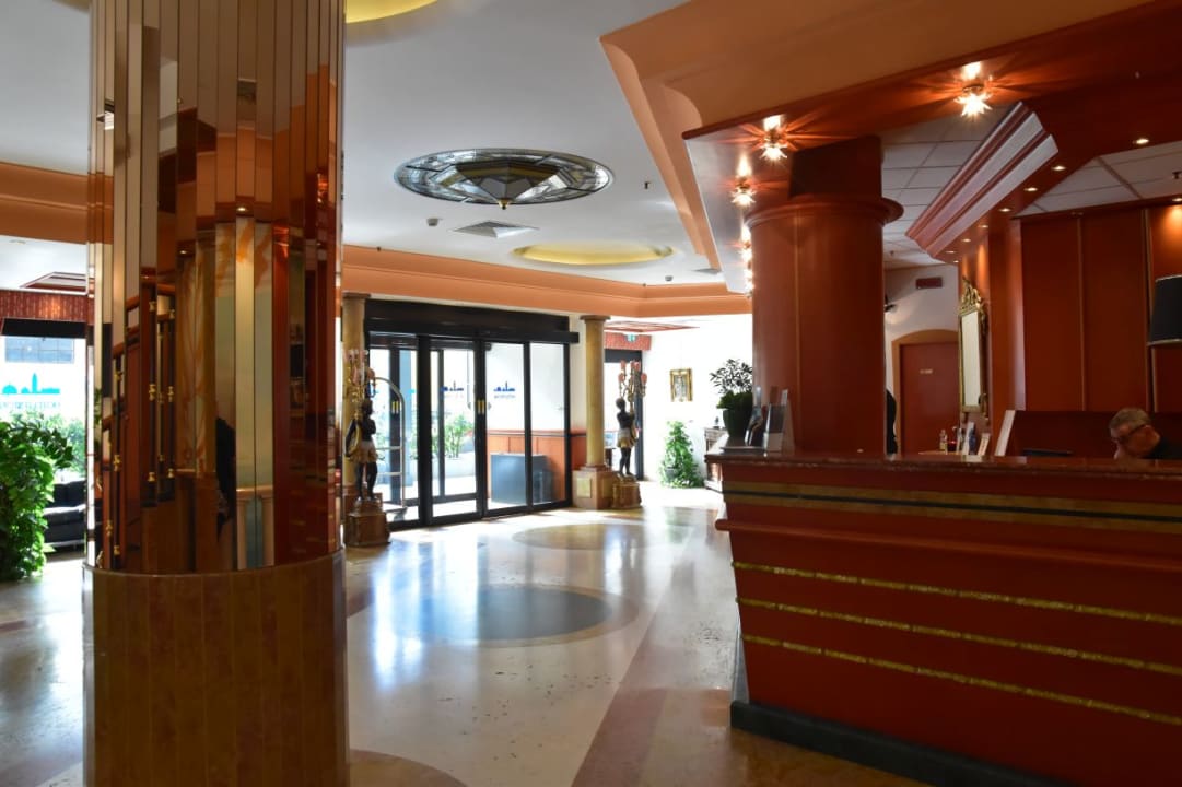 Lobby Best Western Hotel Tritone
