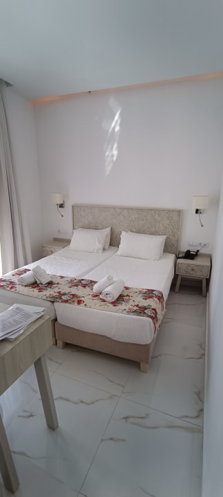 Zimmer Amnissos Residence