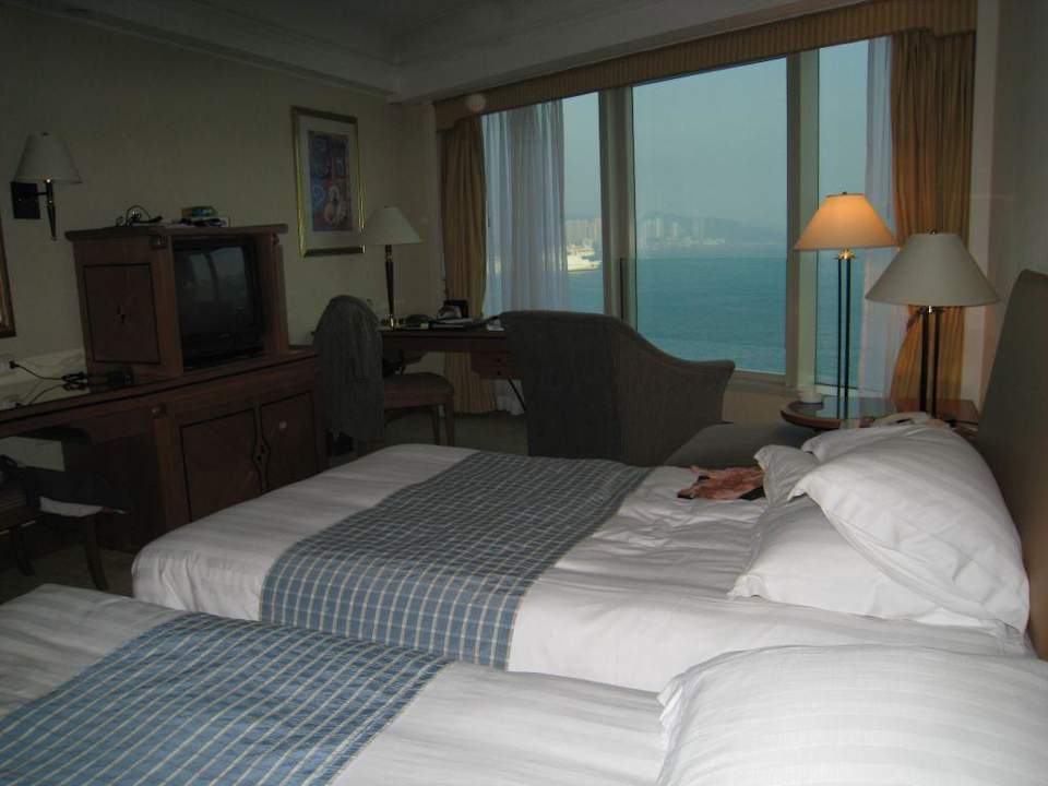 Zimmer Harbour Grand Kowloon