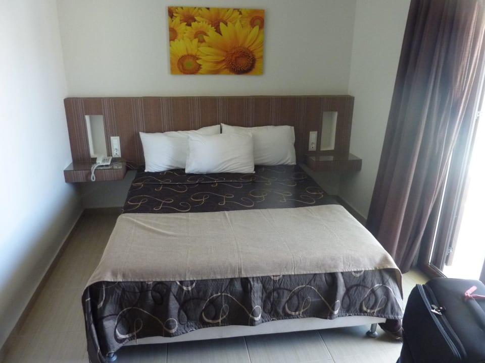 Schlafzimmer Hotel Tony's Beach