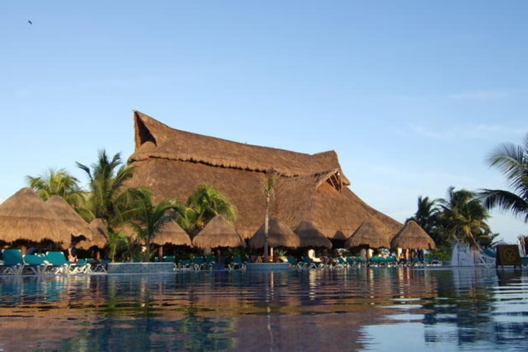 Pool Catalonia Royal Tulum Beach & Spa Resort - Adults only
