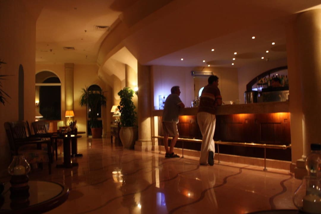 Innen die Bar Hotel Three Corners Ocean View prestige - Adults only