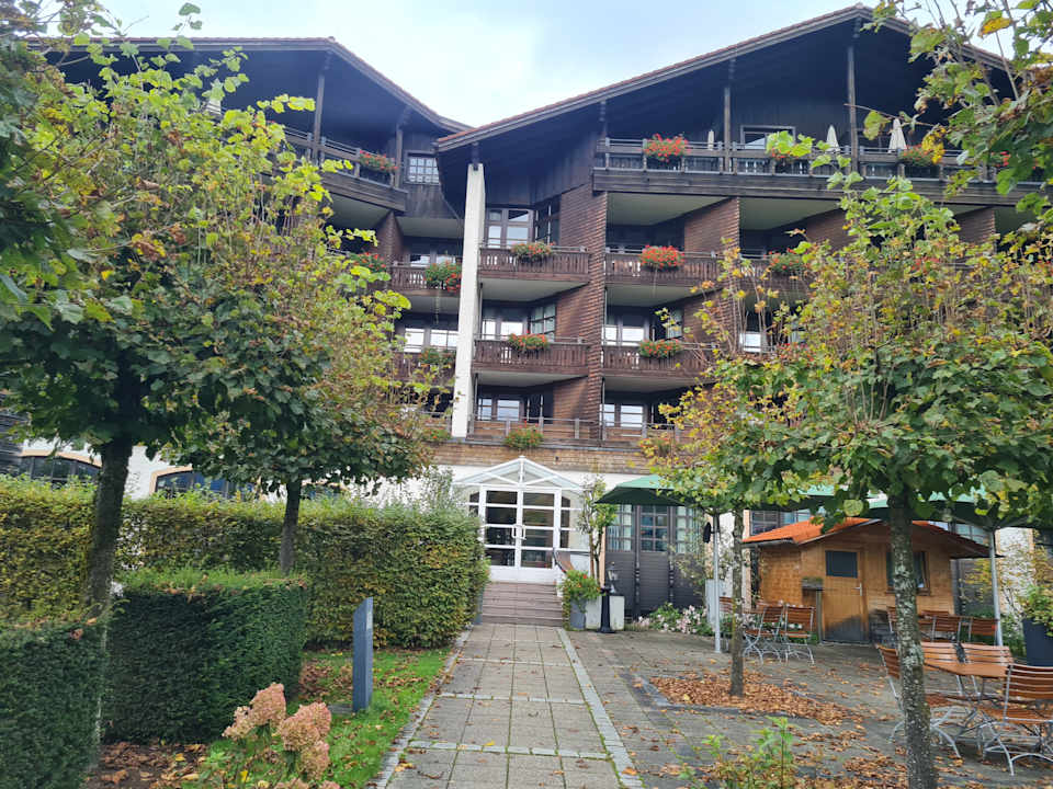 Außenansicht Parkhotel Oberstaufen