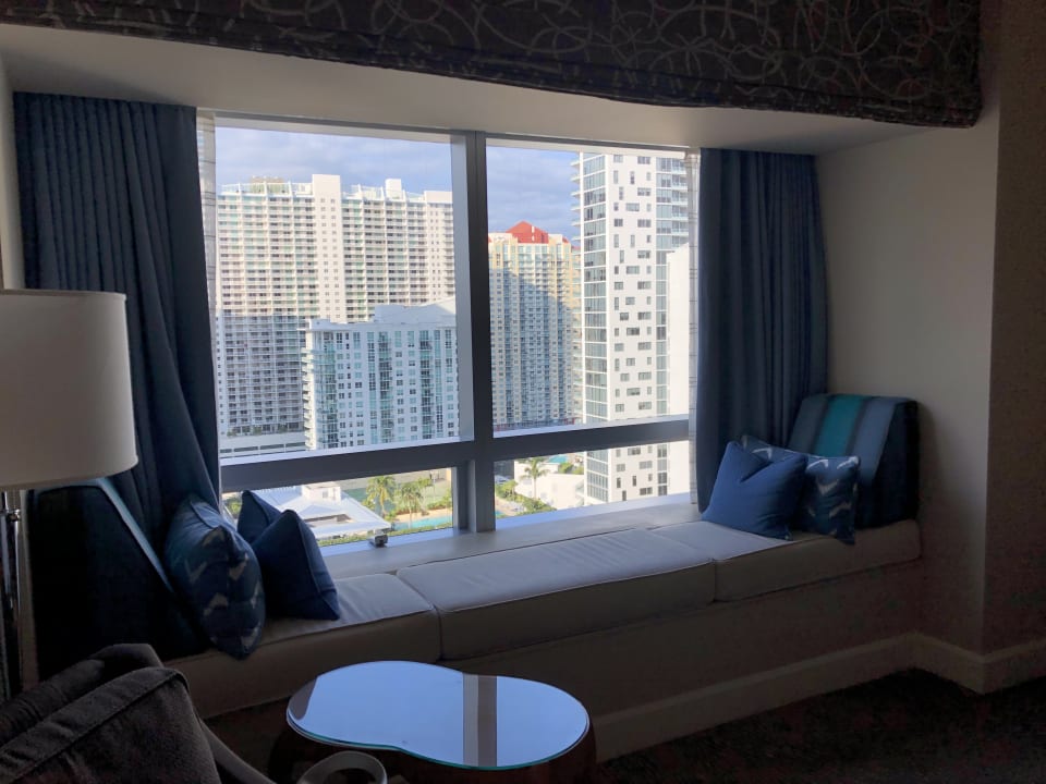Zimmer Four Seasons Hotel Miami
