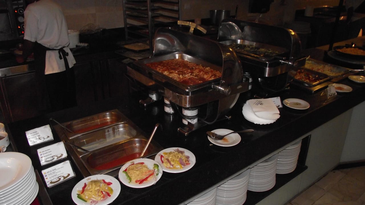 Nudeln werden nach wusch frisch gekocht Grand Palladium Select Bávaro Resort & Spa