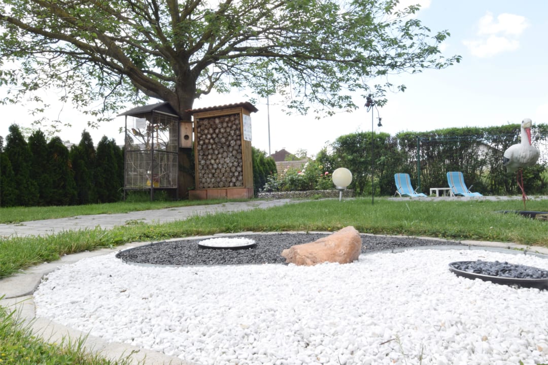 Ausblick vom Garten WohlfühlPension IllmitzerHof