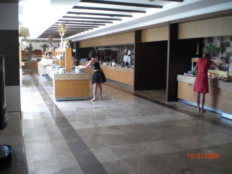 Grosse Küche Saturn Palace Resort Hotel