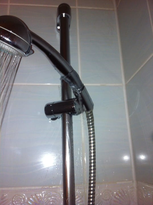 Schlauch undicht June Six Hotel Hannover City