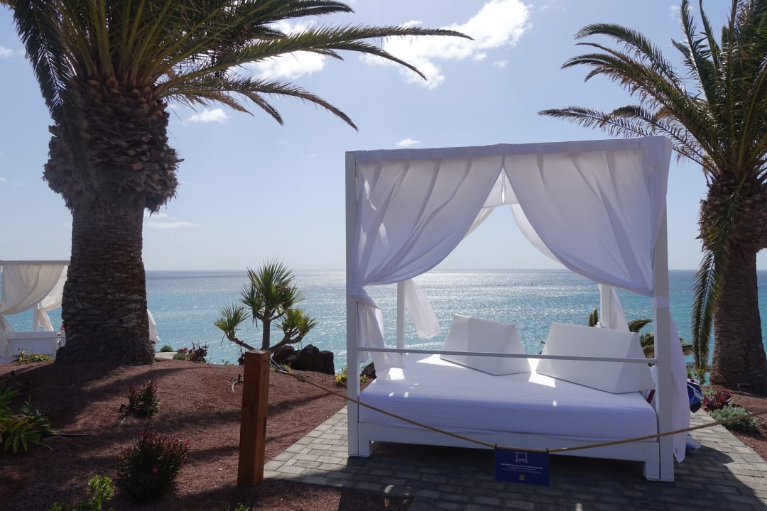 Pool R2 Pajara Beach