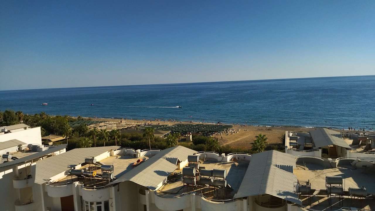 Strand Hotel Royal Garden Beach