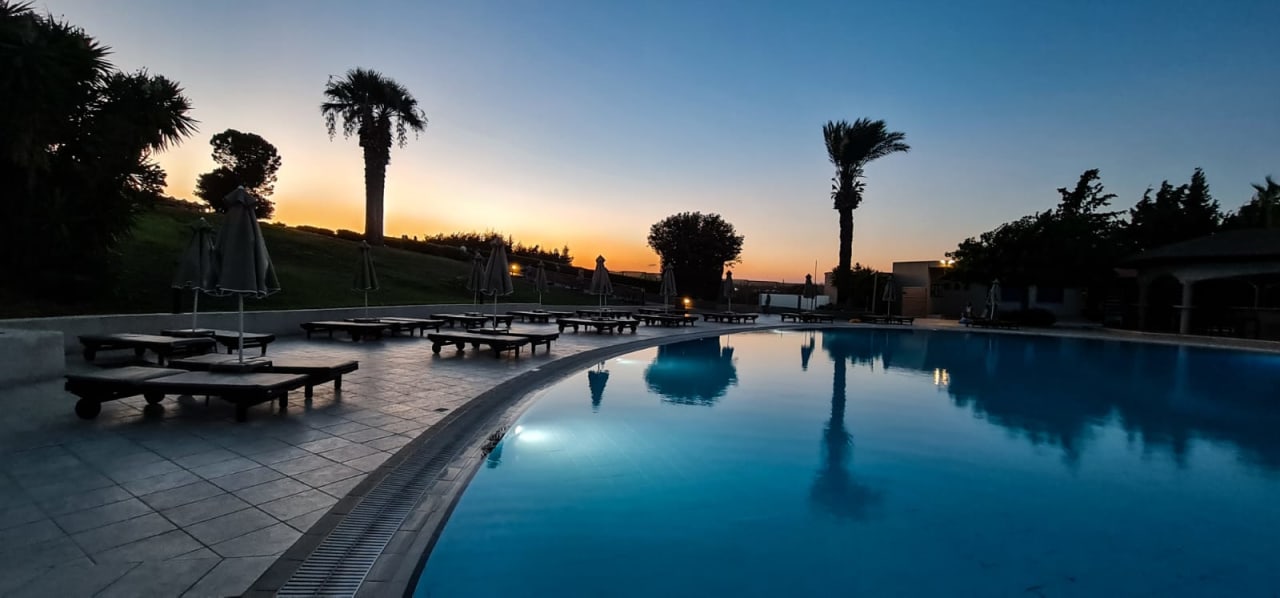 Pool Kresten Palace Hotel