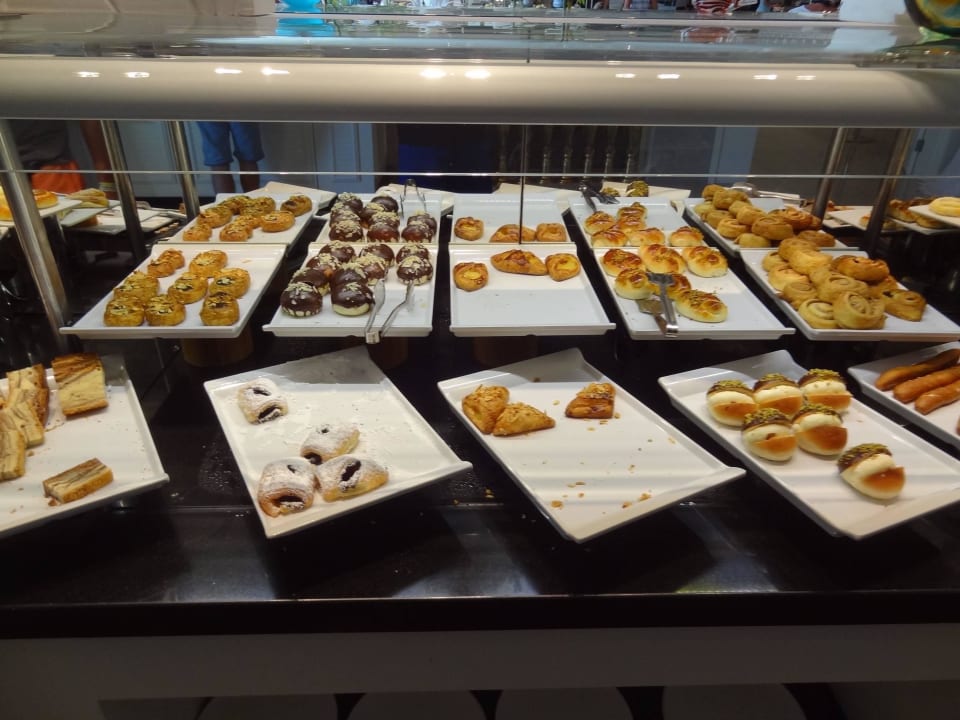 Lecker Well Palace Side