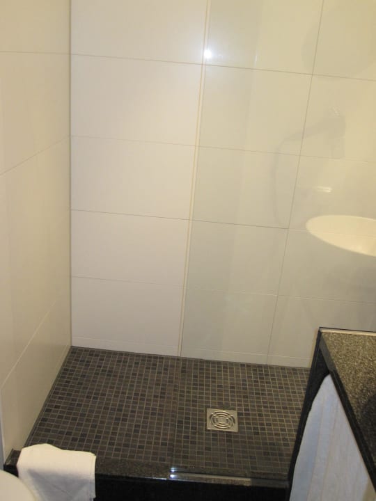 Bad Motel One Hamburg-Alster